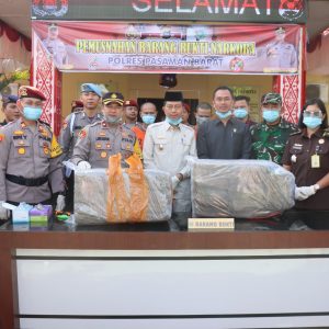 Bersama Forkopimda, Polres Pasaman Barat Musnahkan Barang Bukti Narkotika Jenis Ganja