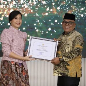 Pasaman Barat Raih Penghargaan Nasional Kategori Nindya Kabupaten Layak Anak 2025