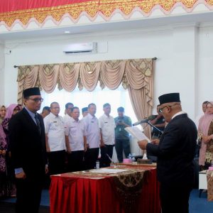 Bupati Pasbar Lantik Doddy San Ismail Jadi Sekda Definitif