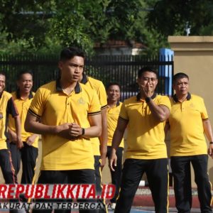 Polres Maros Dorong Pola Hidup Sehat Lewat Kegiatan Senam Pagi Bersama