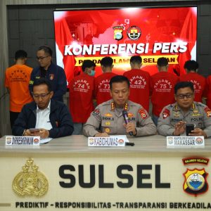 Polda Sulsel Gelar Press Release Penanganan Kasus Penembakan dan Pembakaran Rumah di Makassar