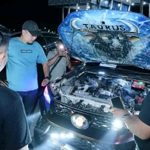 Puluhan Mobil Diesel Hiasi Danau Raja, Bupati Ade Apresiasi Ajang Silahturahmi Ala Car Enthusiast
