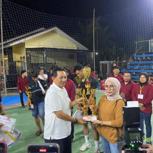 Turnamen Semi Open Bola Volly Pekan Tua Cup 1 Resmi Ditutup Asisten 3 Sekda Inhil