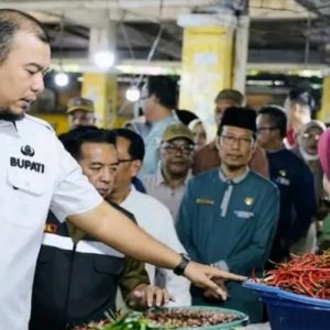 Bupati Inhu Bersama Sekda, Sidak Pasar Rakyat Kota Rengat Tegaskan Penataan Ekosistem Pasar