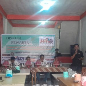 Diskusi HPN 2026 di Warkop Marannu, Wartawan Maros Perkuat Soliditas