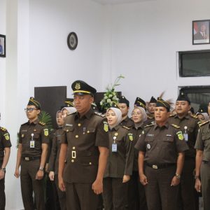 Zulhakim Resmi Dilantik Jadi Kasubbag Pembinaan Kejari Inhu, Gantikan Ray Leonardo
