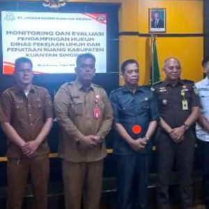 Kejari Kuansing Tinjau Langsung Pembangunan Astaka Utama MTQ
