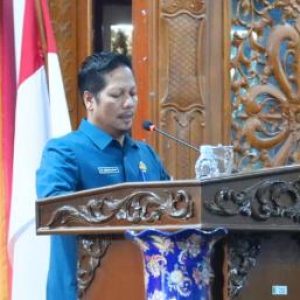 Wabup Kuansing Sampaikan Jawaban Pemerintah Atas Pandangan Fraksi DPRD Terkait Rancangan Perda Perangkat Daerah