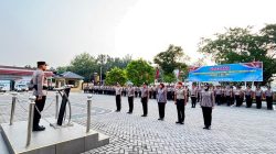 Kapolres Inhu Pimpin Upacara Kenaikan Pangkat 64 Personel, Kasat Intel Salah Satu yang Dilantik