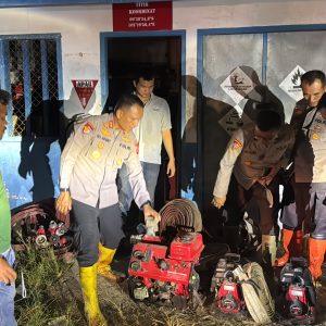 Maksimalkan Penanganan Karhutla Di Inhu, Kapolres-Dandim Bermalam dan Beribadah di Lokasi   